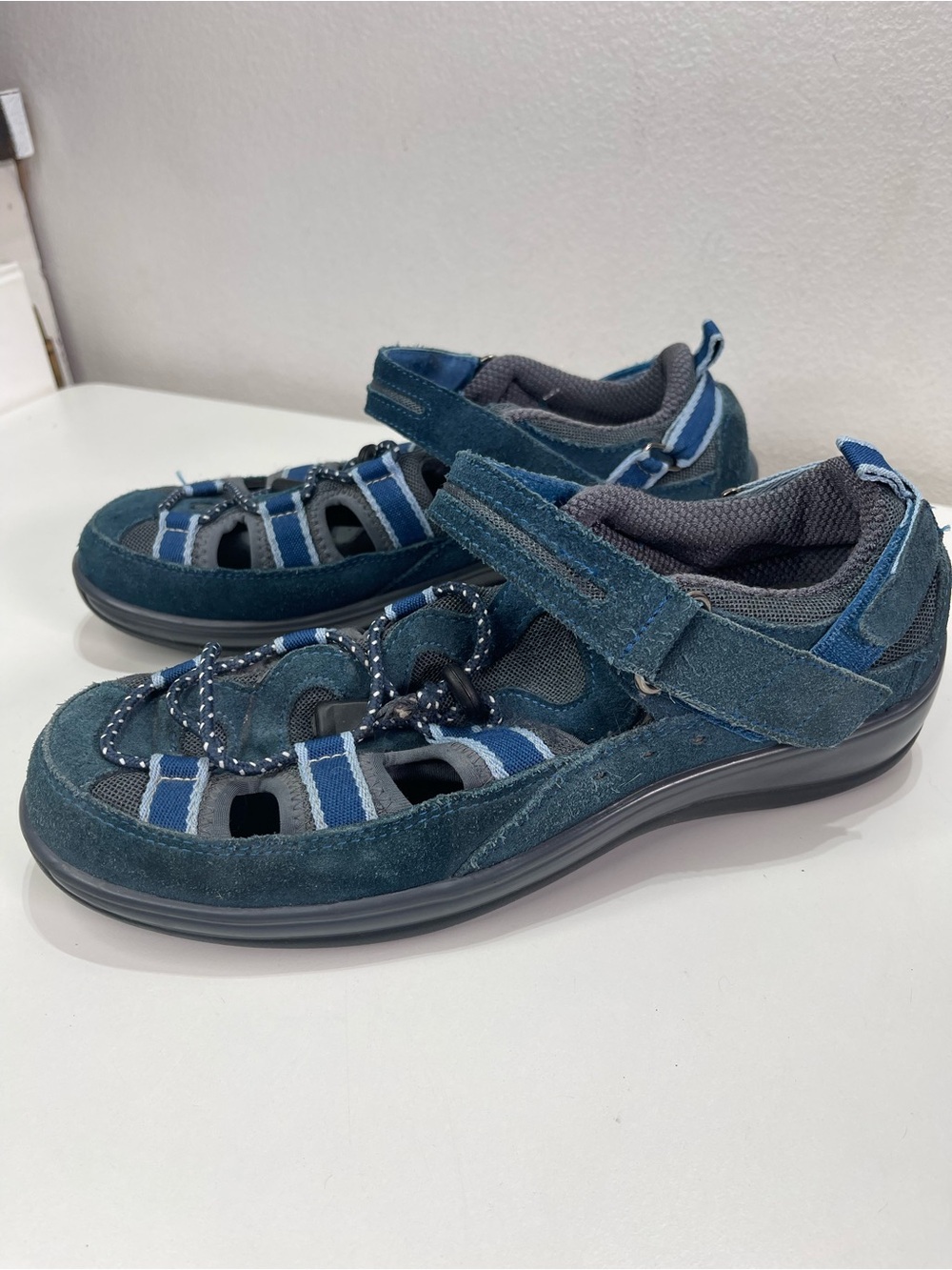 Orthofeet Naples Women 9 D Wide Blue Orthopedic Comfort Fisherman Suede Shoes